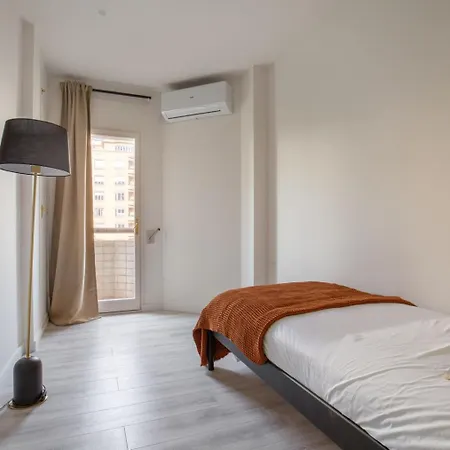 Blueground Galvany Balcony Bcn-114 * Barcelona