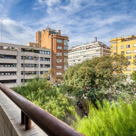 Blueground Galvany Balcony Bcn-114 Apartmán